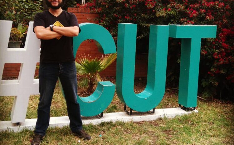  Ariel Soto “El motonauta” comparte con estudiantes del CUT