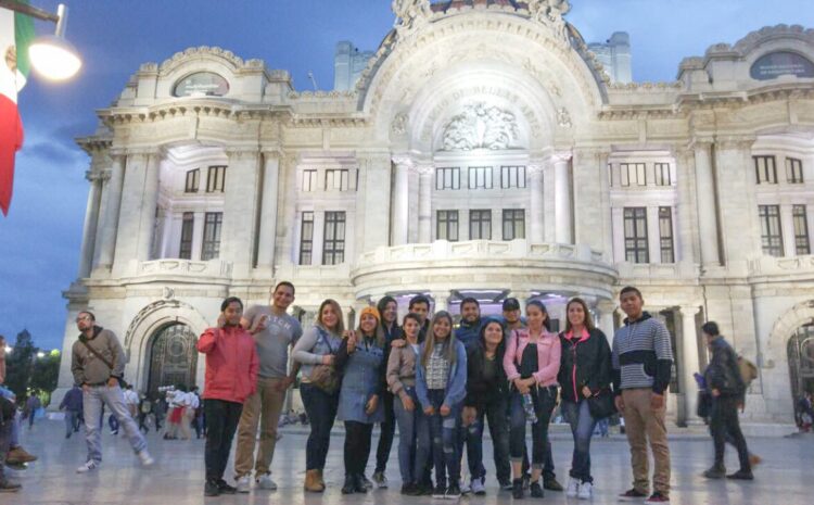  Estudiantes realizan viaje de estudios a Puebla y CDMX