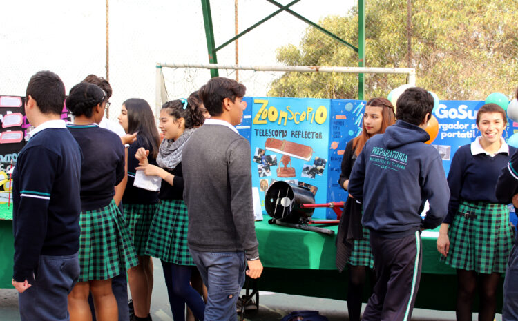  Alumnos de la Prepa CUT participan en Expo Física 2018