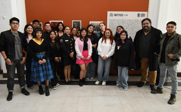 Estudiantes del CUT realizan exposición colectiva de fotografía