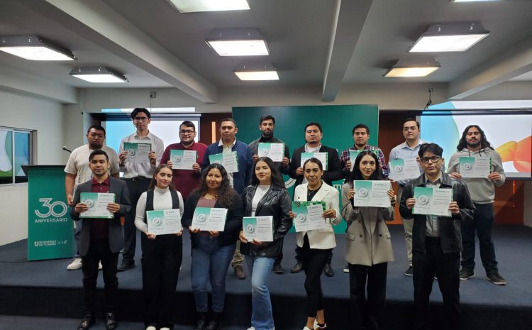  10ma edición de Expo-Residencias por alumnos de Ingeniería