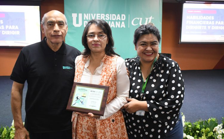  Abordan tema de la prevención del lavado de dinero en Congreso Estrategia