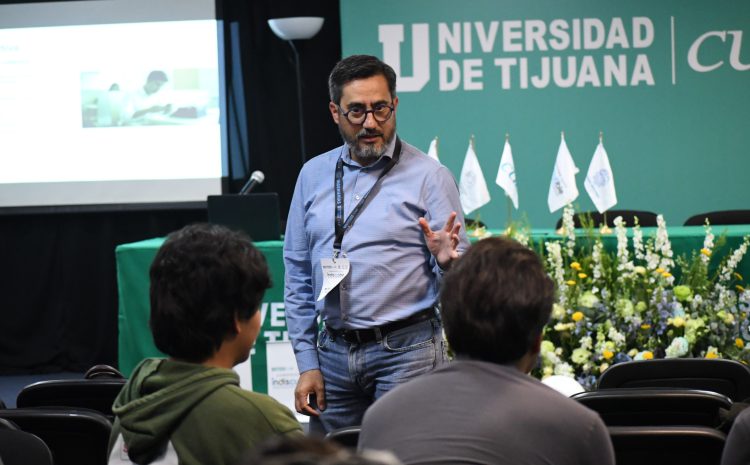  Estudiantes de Ingeniería del CUT exploran el poder de la IA