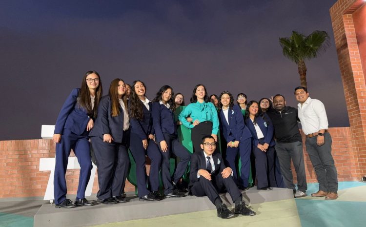  «Maestros que aprenden y crecen»: Vocación docente desde el aula