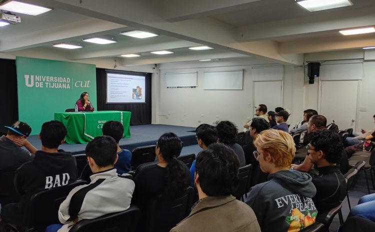  Celebran en CUT el Día del Programador con reflexión y conocimiento