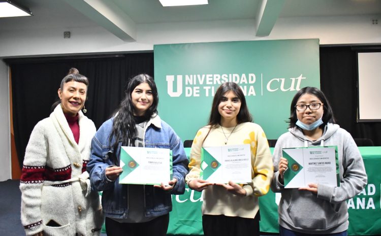  CUT reconoce a estudiantes y docentes destacados de Cine y Comunicación