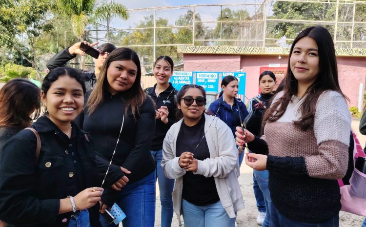  Estudiantes del CUT realizan recorrido académico por la UMA del Parque Morelos