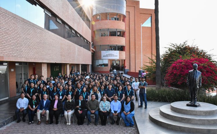  Reconocen proyectos académicos en Congreso Estrategia Financiera 2026