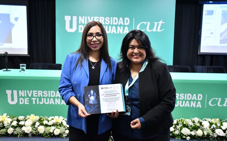  Egresada del CUT inspira con su trayectoria en el Congreso Estrategia Financiera 2026