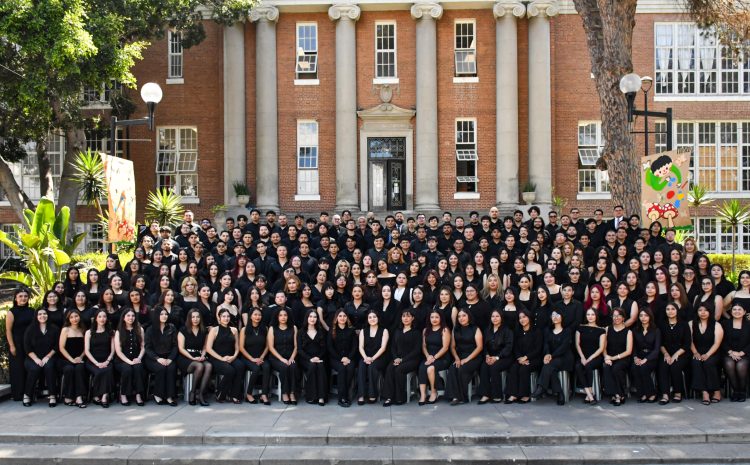  Egresan estudiantes de Licenciatura y Posgrado del CUT