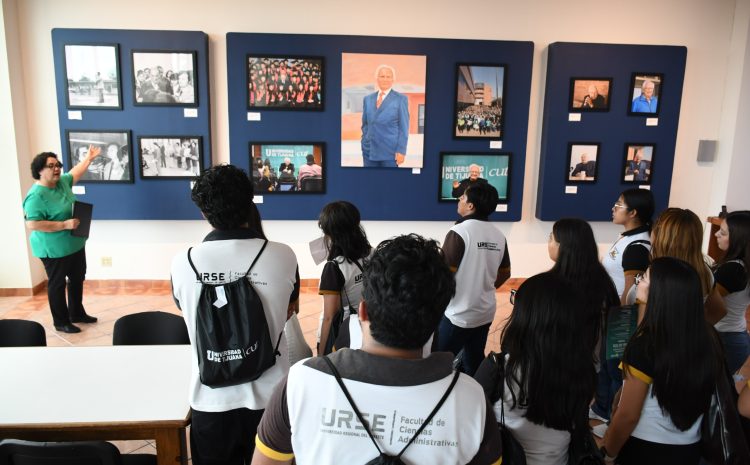  Estudiantes y docentes de la URSE conocen la historia y el legado de la Universidad de Tijuana